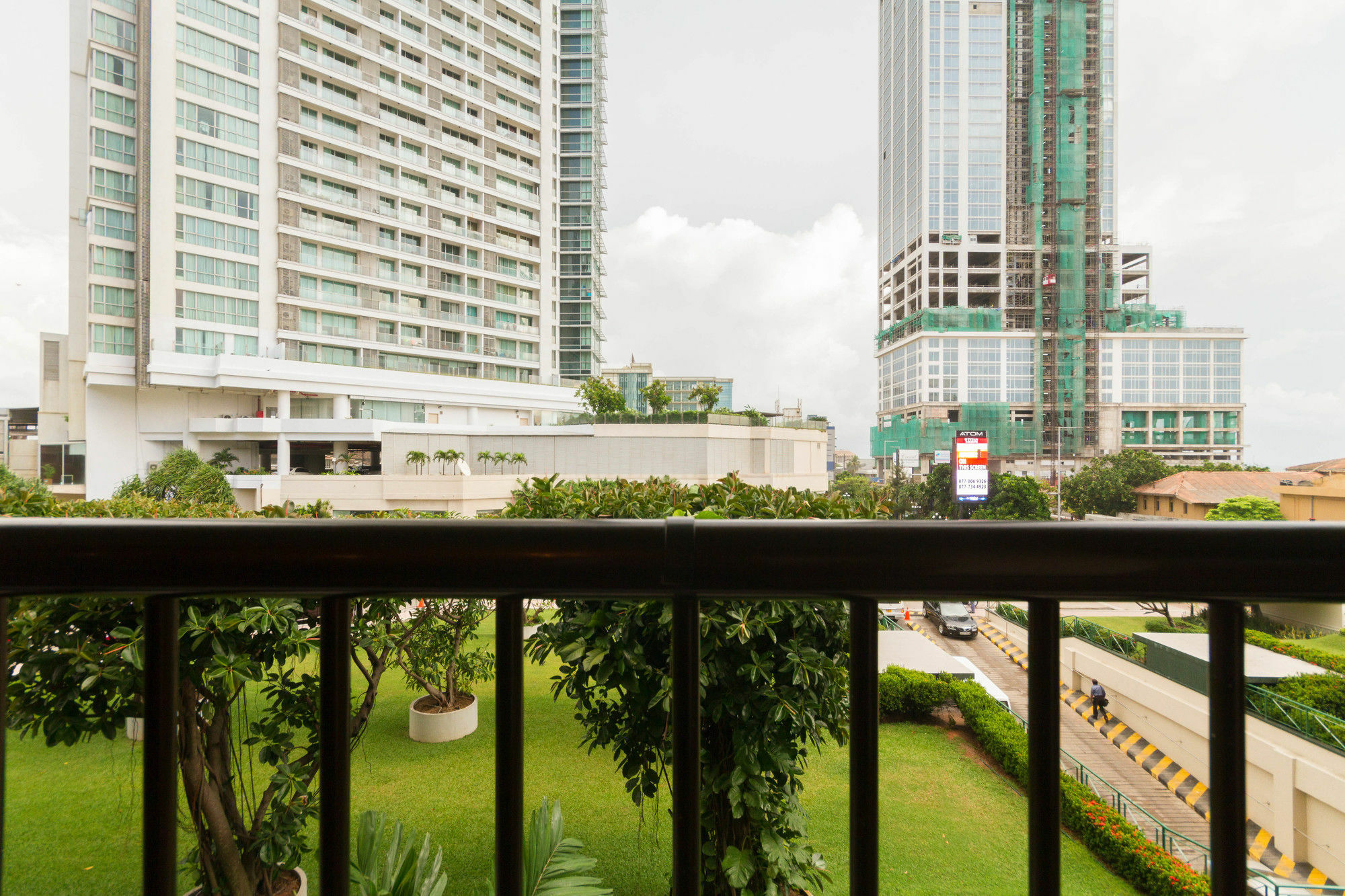 Crescat Residencies Colombo Exterior foto