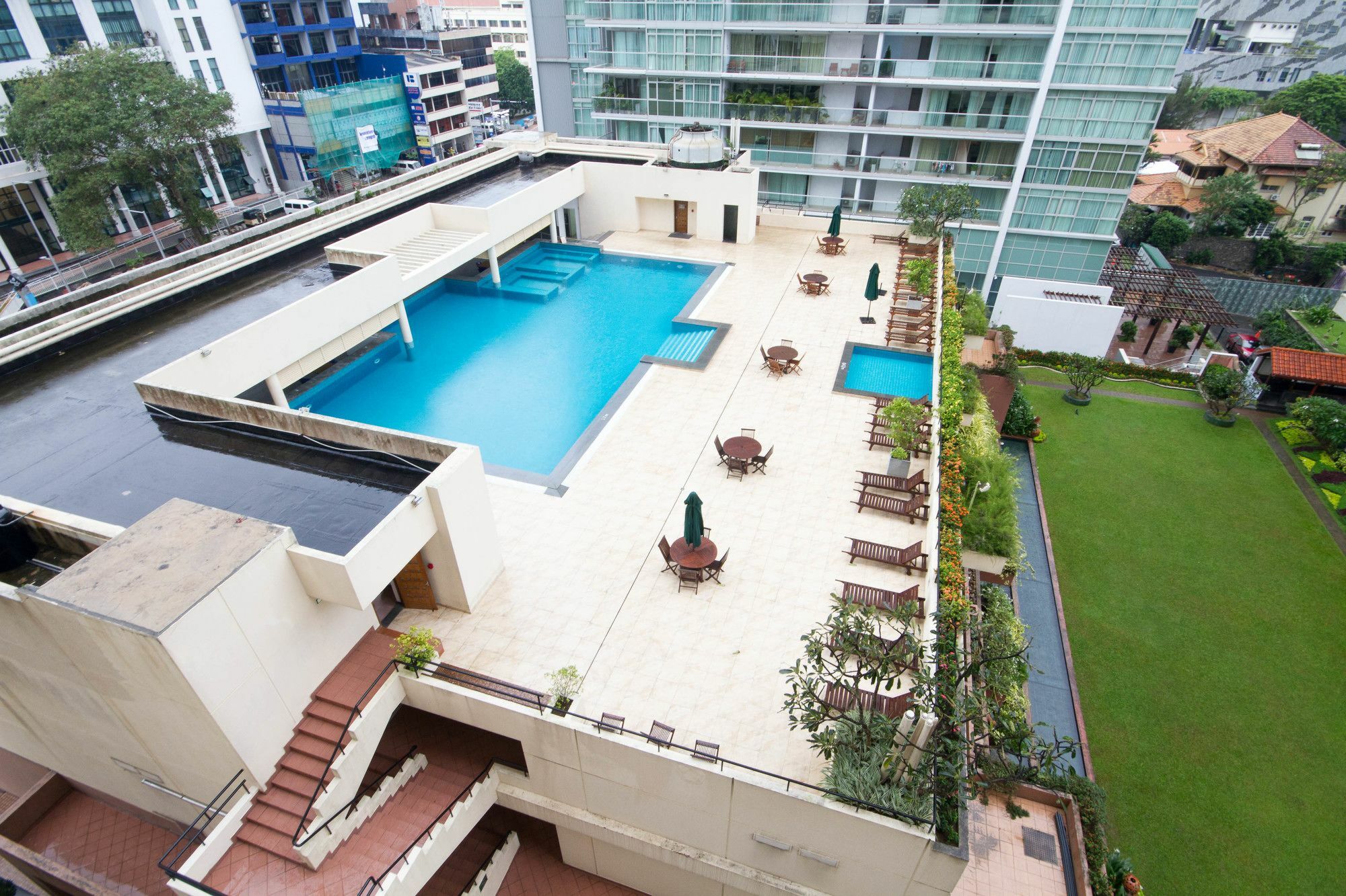 Crescat Residencies Colombo Exterior foto