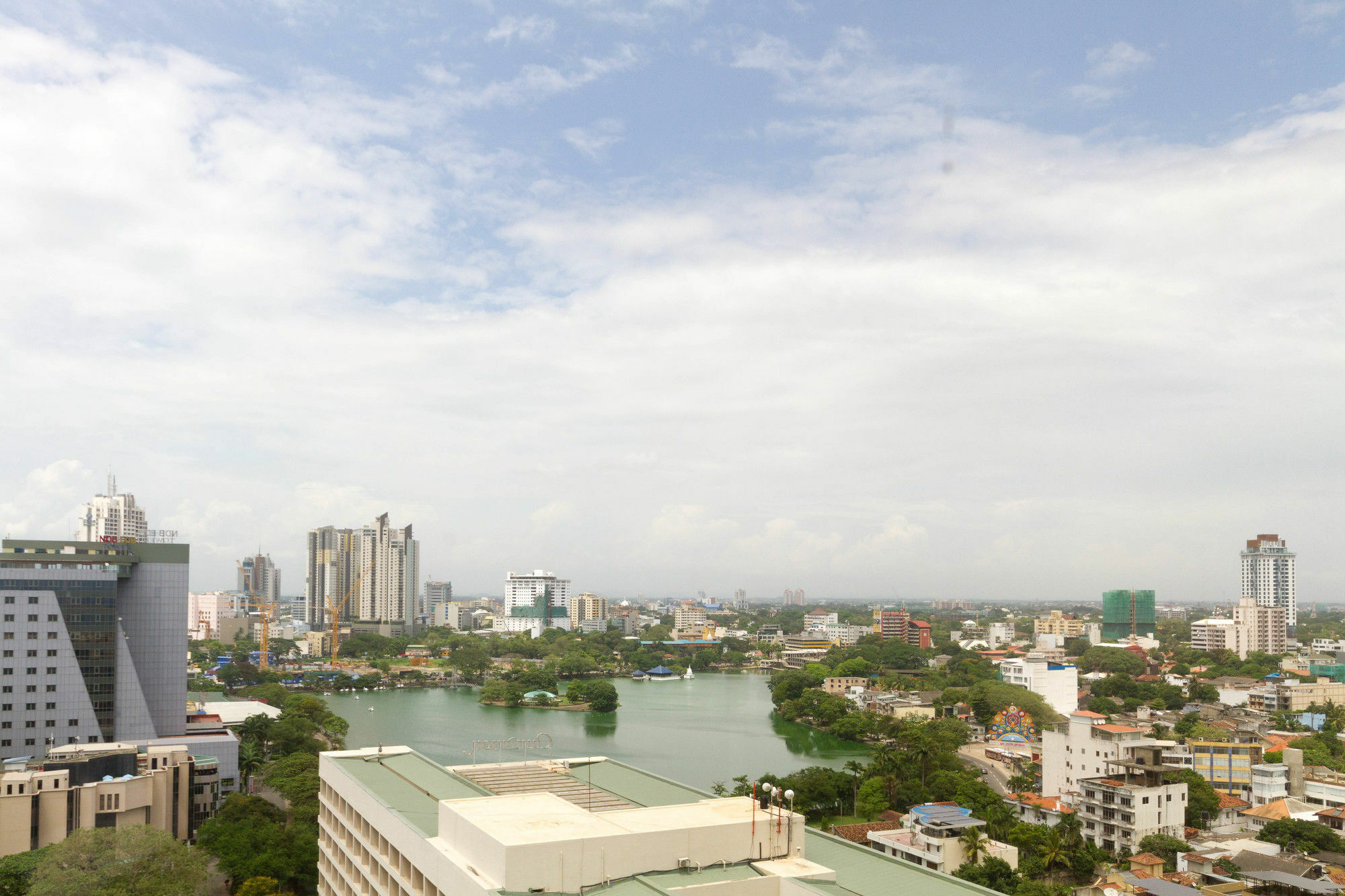 Crescat Residencies Colombo Exterior foto