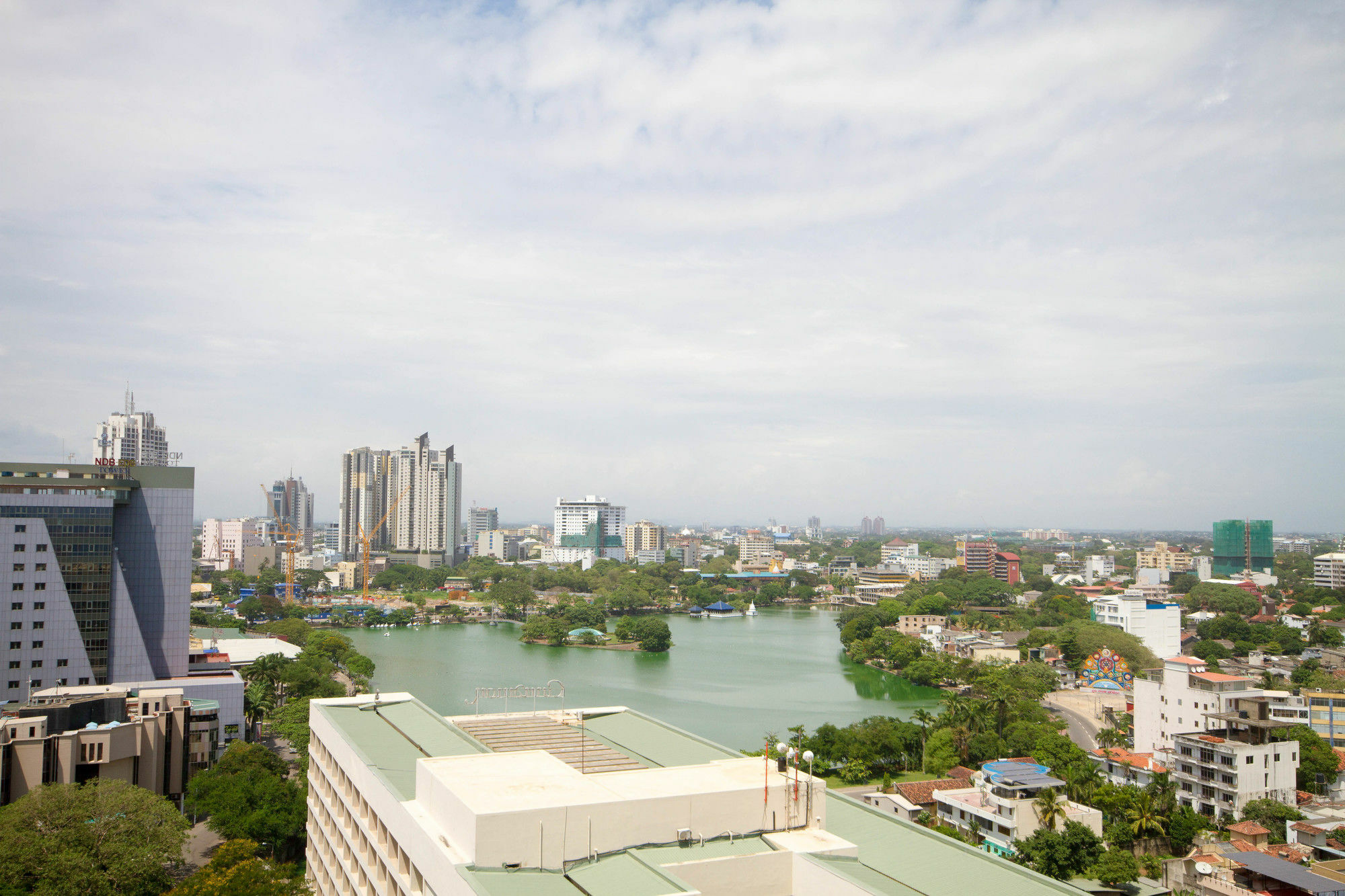 Crescat Residencies Colombo Exterior foto