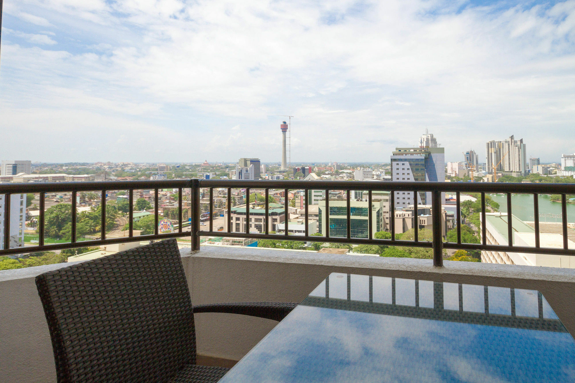 Crescat Residencies Colombo Exterior foto